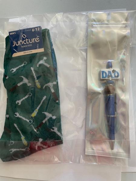 Gift Pack - Tools Socks and Dad beaded pen