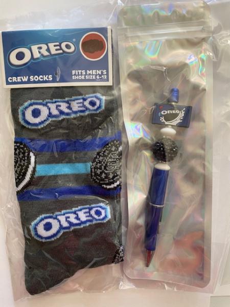 Gift Pack - Oreo Socks and beaded pen