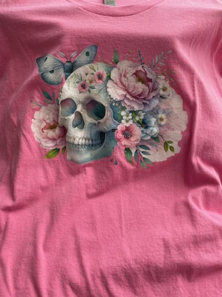 Gildan - XL Adult Short Sleeve T-Shirt - Skeleton on pink