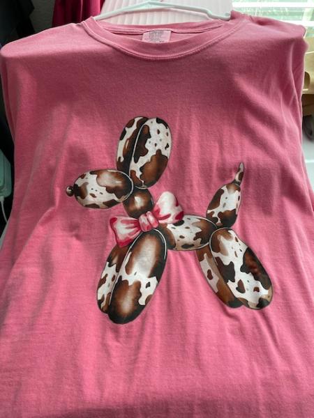 Comfort Colors - XL Adult Short Sleeve T-Shirt - Balloon Dog on pink